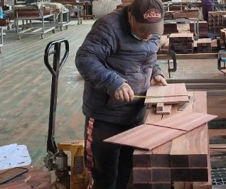 手动液压搬运车