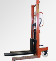 手动液压堆高车